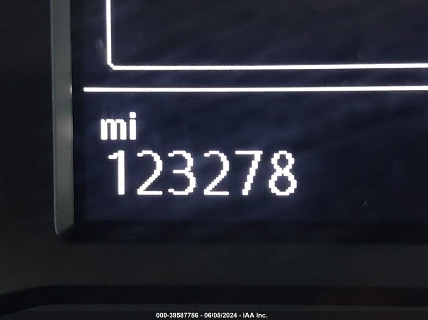 2019 VOLKSWAGEN JETTA VIN: 3VWC57BUXKM077057