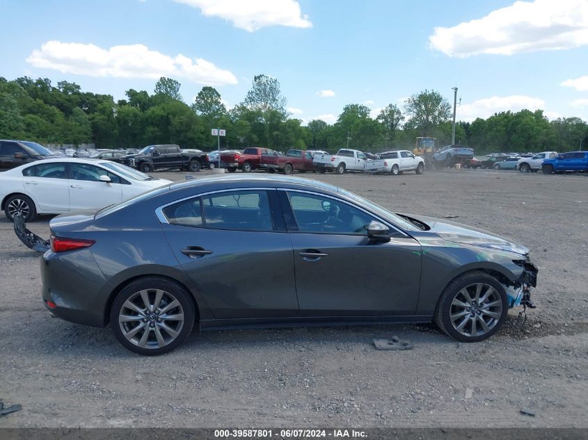 2022 Mazda Mazda3 Premium VIN: 3MZBPBDL0NM318965 Lot: 39587801