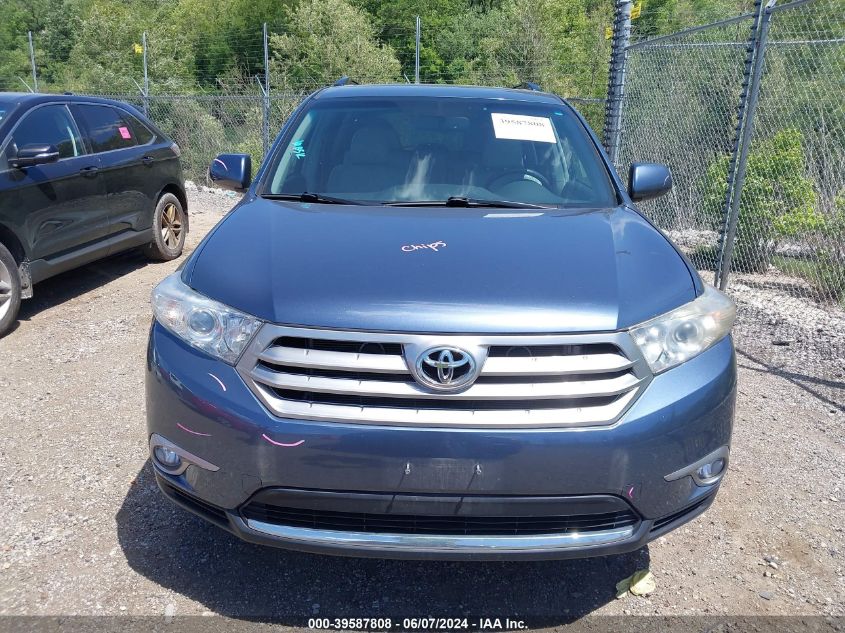 2013 Toyota Highlander Se V6 VIN: 5TDBK3EH8DS272334 Lot: 39587808