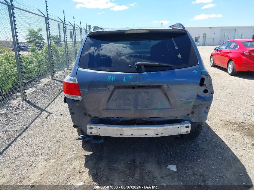 2013 Toyota Highlander Se V6 VIN: 5TDBK3EH8DS272334 Lot: 39587808