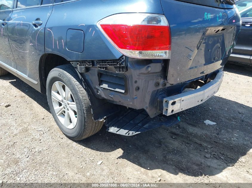 2013 Toyota Highlander Se V6 VIN: 5TDBK3EH8DS272334 Lot: 39587808