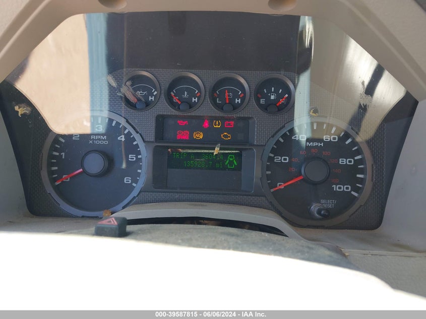 2009 Ford F-250 Lariat/Xl/Xlt VIN: 1FTNX20509EB16694 Lot: 39587815