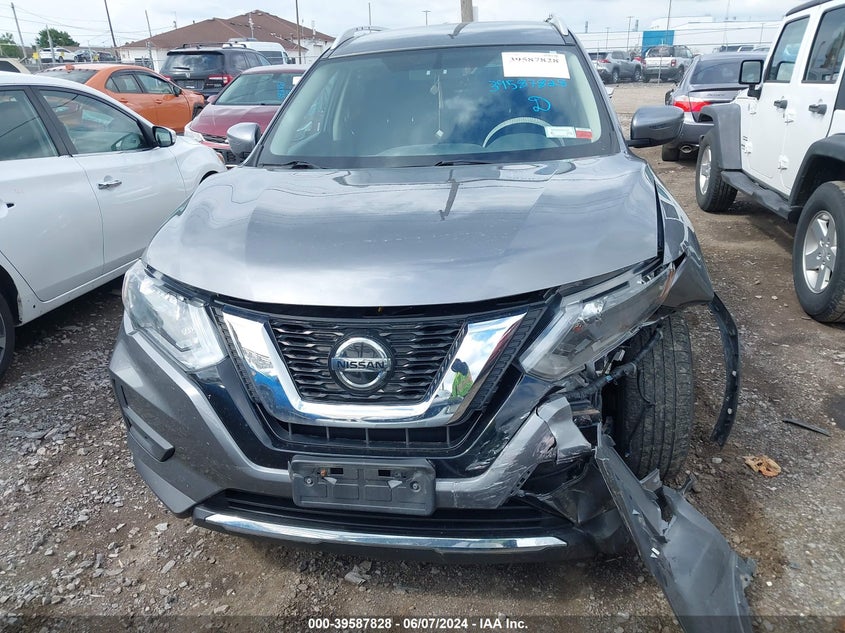 2018 Nissan Rogue Sv VIN: KNMAT2MVXJP597518 Lot: 39587828