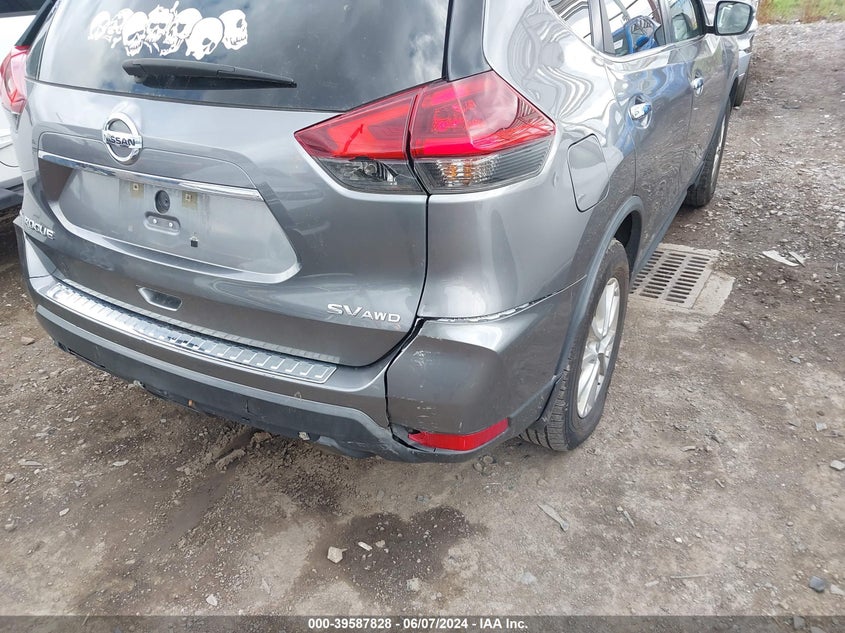 2018 Nissan Rogue Sv VIN: KNMAT2MVXJP597518 Lot: 39587828