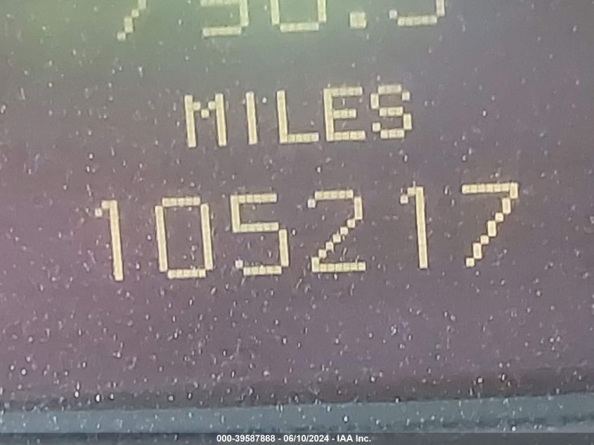 2000 Mercedes-Benz E 320 VIN: WDBJF65J1YB026614 Lot: 39587888