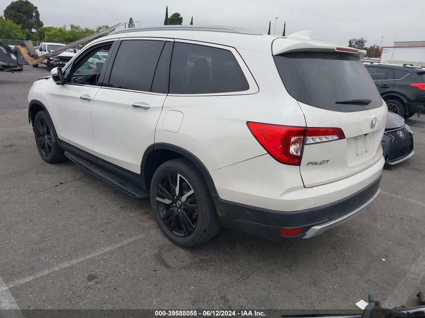 VIN 5FNYF5H9XKB026174 2019 HONDA PILOT TOURING