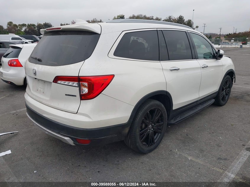 VIN 5FNYF5H9XKB026174 2019 HONDA PILOT TOURING