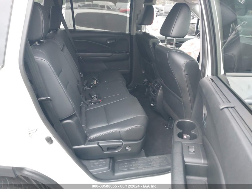 VIN 5FNYF5H9XKB026174 2019 HONDA PILOT TOURING