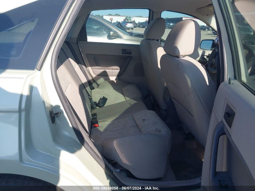 2010 Ford Focus Se VIN: 1FAHP3FN9AW170607 Lot: 39588058