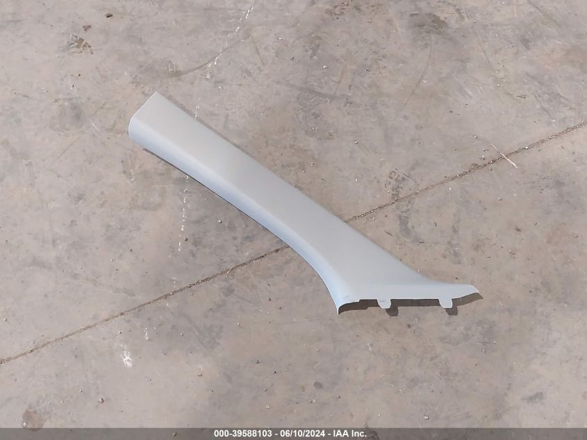 2018 Chevrolet Equinox Lt VIN: 2GNAXSEVXJ6296872 Lot: 39588103