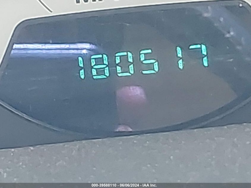 2002 Jeep Grand Cherokee Limited VIN: 1J4GW58N72C150208 Lot: 39588110