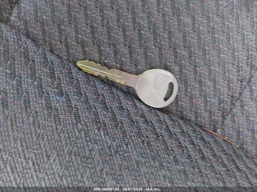 1999 Dodge Ram 1500 St VIN: 3B7HC12Y5XG147651 Lot: 39588155