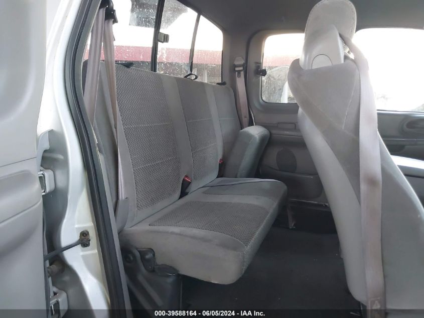 2002 Ford F-150 Lariat/Xl/Xlt VIN: 1FTRX17L22KC06114 Lot: 39588164