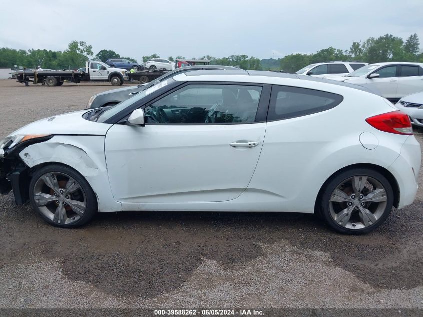 2012 Hyundai Veloster Base W/Gray VIN: KMHTC6AD8CU017873 Lot: 39588262