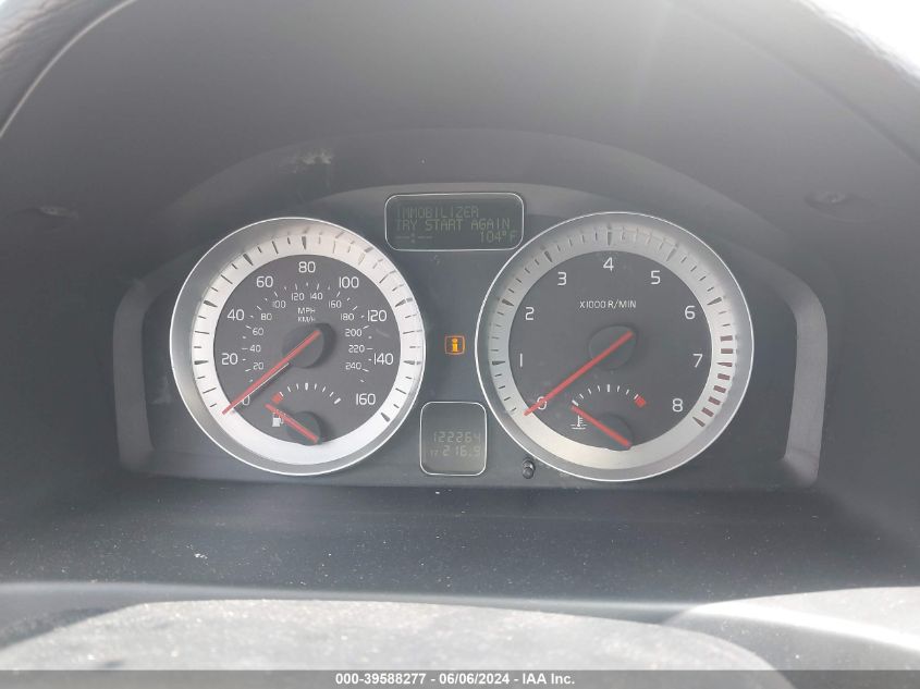 2012 Volvo C70 T5/T5 Platinum/T5 Premier Plus VIN: YV1672MC1CJ125121 Lot: 39588277