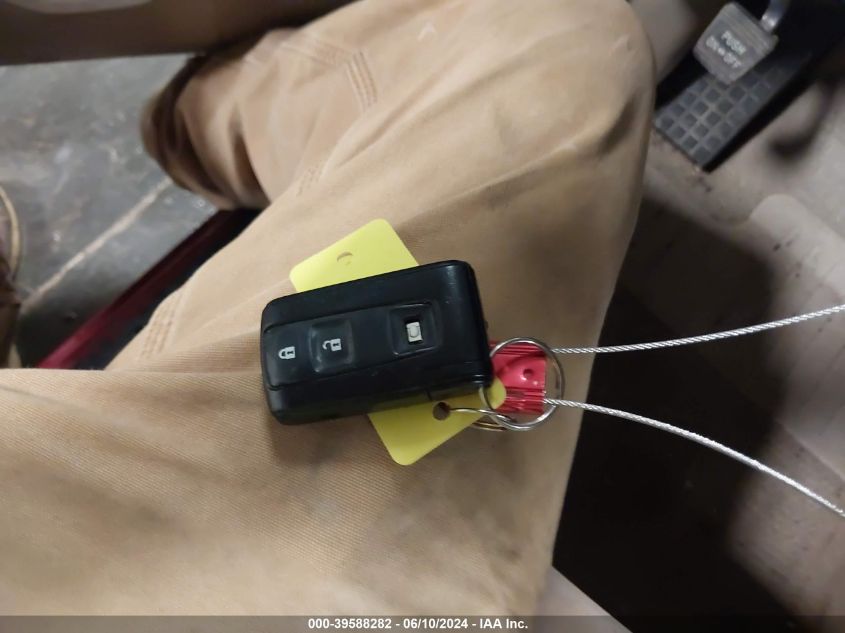 2005 Toyota Prius VIN: JTDKB20U153082862 Lot: 39588282