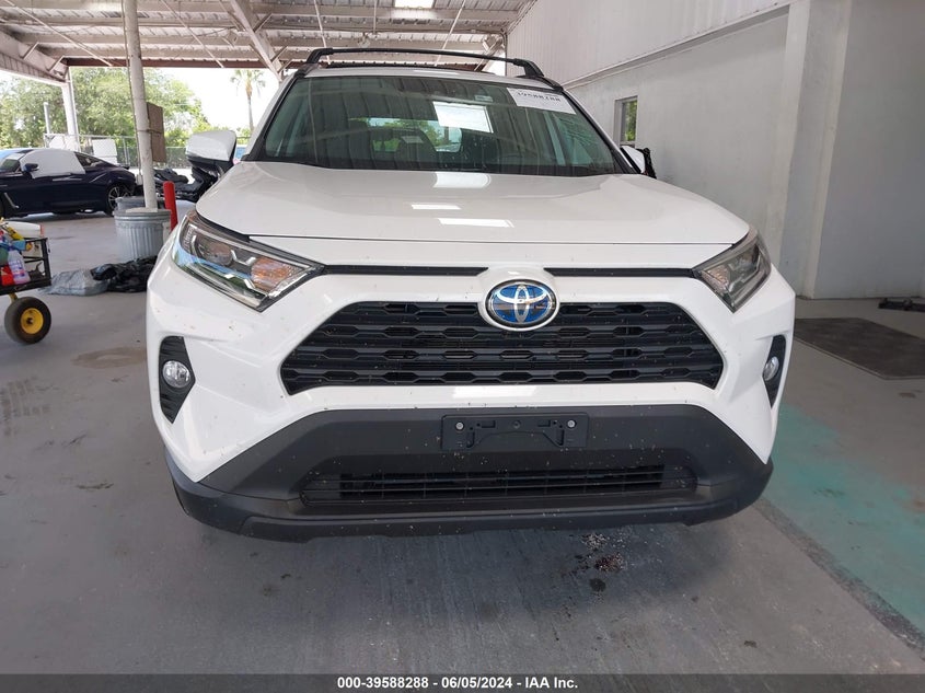 2020 TOYOTA RAV4 XLE HYBRID - 2T3RWRFV2LW051612