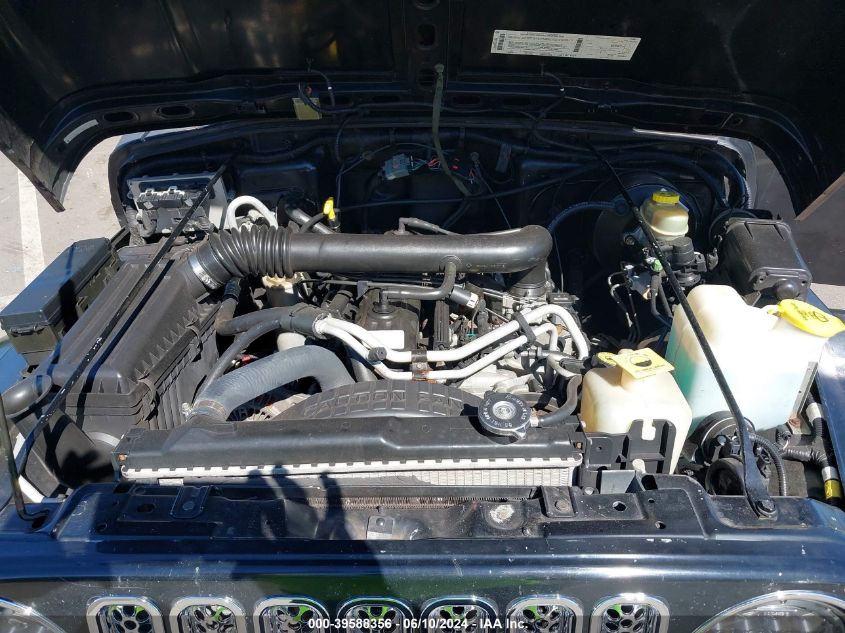 2000 Jeep Wrangler Sahara VIN: 1J4FA59SXYP743769 Lot: 39588356