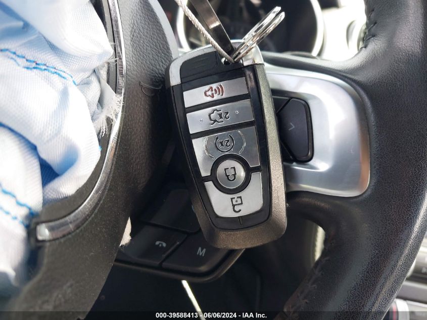 2020 Ford Mustang Ecoboost Premium Fastback VIN: 1FA6P8TH1L5137015 Lot: 39588413