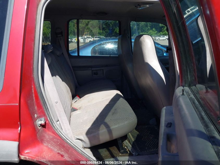 2000 Ford Explorer Xls VIN: 1FMZU72XXYZB93954 Lot: 39588424