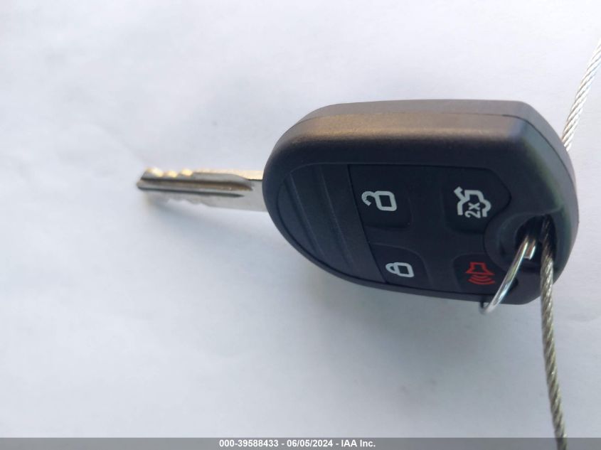 2012 Ford Mustang V6 Premium VIN: 1ZVBP8AM8C5268125 Lot: 39588433