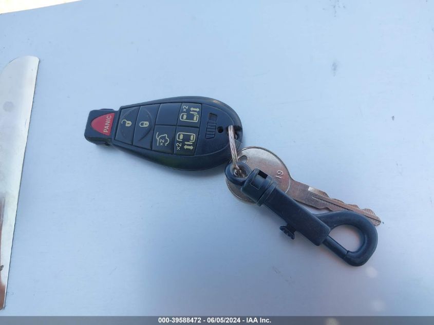 2013 Chrysler Town & Country Touring VIN: 2C4RC1BG0DR658802 Lot: 39588472