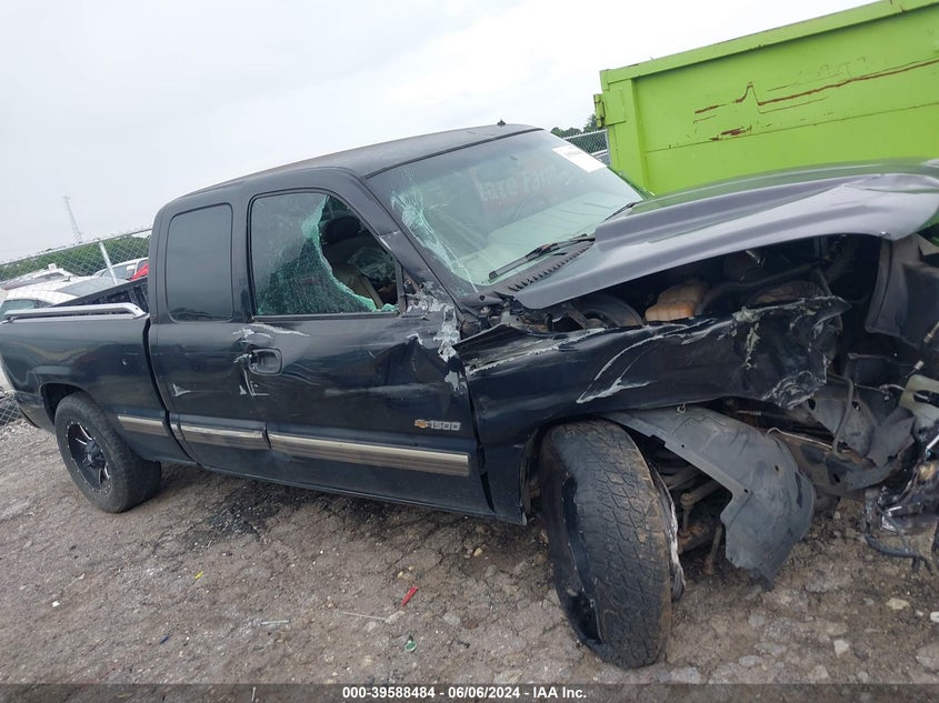 2002 Chevrolet Silverado 1500 Lt VIN: 2GCEC19T621283852 Lot: 39588484