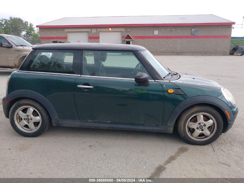 2010 Mini Cooper VIN: WMWMF3C58ATZ25079 Lot: 39588500