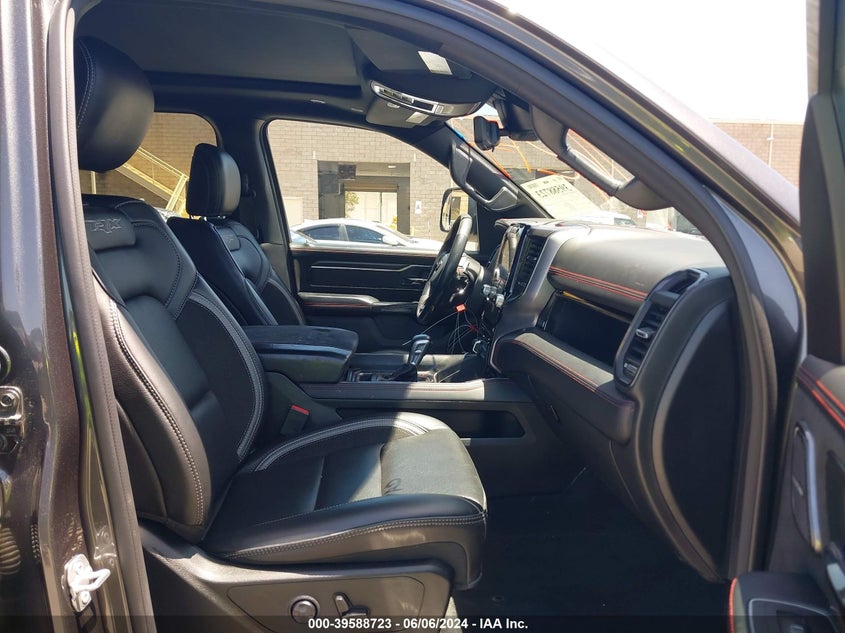 2022 RAM 1500 6.2L V-8 SUPERCHARGE(VIN: 1C6SRFU98NN267947