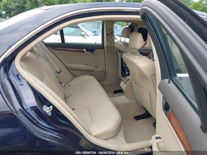 2011 Mercedes-Benz C 300 Luxury 4Matic/Sport 4Matic VIN: WDDGF8BB2BR149685 Lot: 39588794