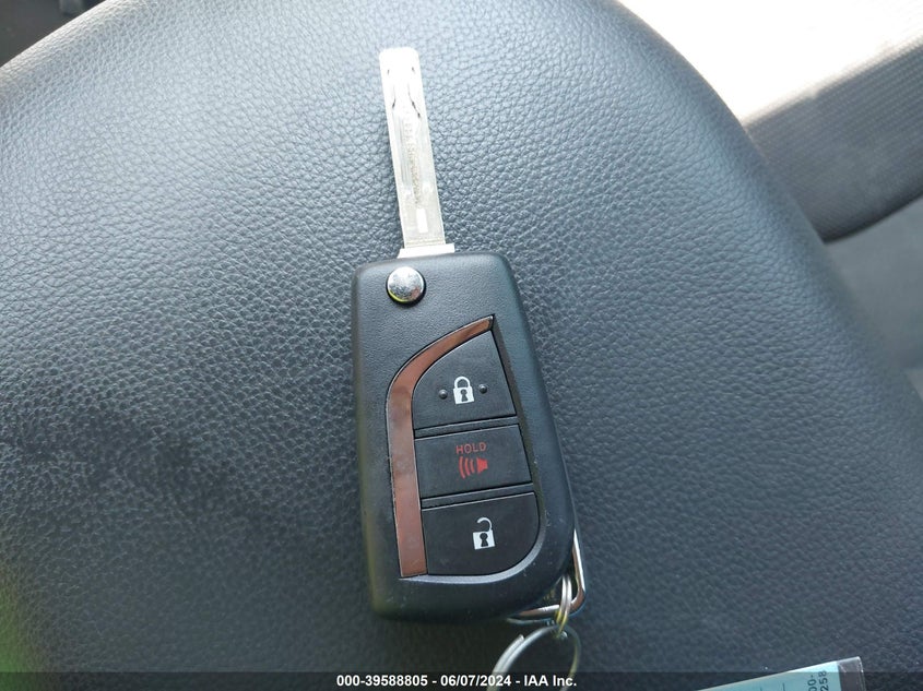 VIN 2T3H1RFVXKC022109 2019 TOYOTA RAV4 LE