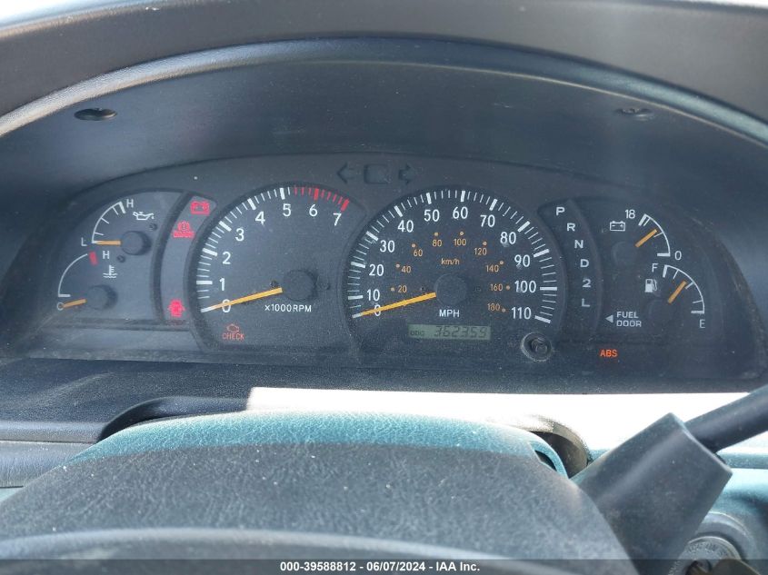 2004 Toyota Tundra Sr5 V8 VIN: 5TBRT34134S443922 Lot: 39588812