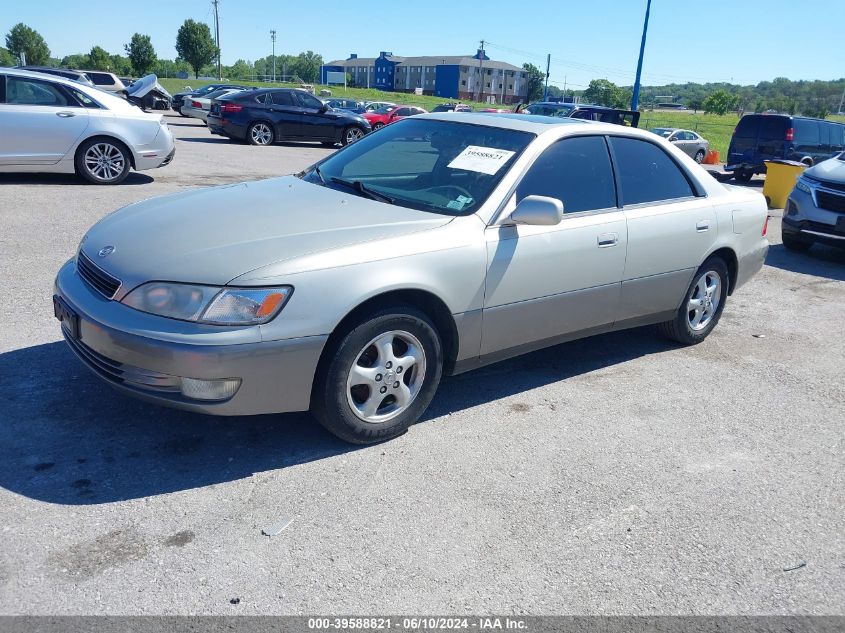 1998 Lexus Es 300 VIN: JT8BF28G4W0145151 Lot: 39588821