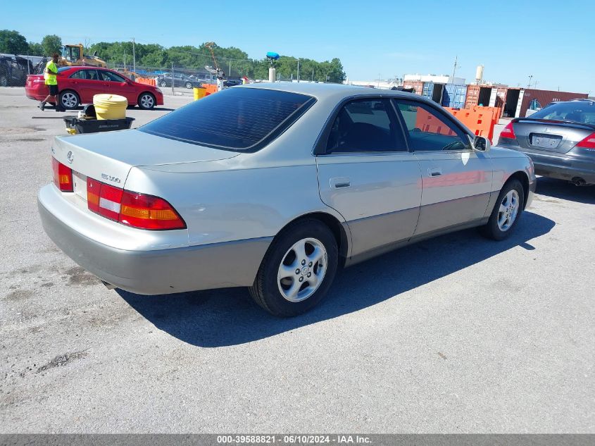 1998 Lexus Es 300 VIN: JT8BF28G4W0145151 Lot: 39588821