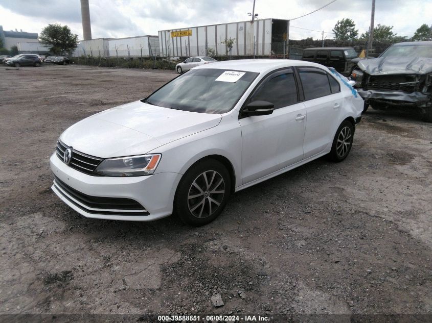 3VWB67AJ4GM264589 2016 VOLKSWAGEN JETTA - Image 2