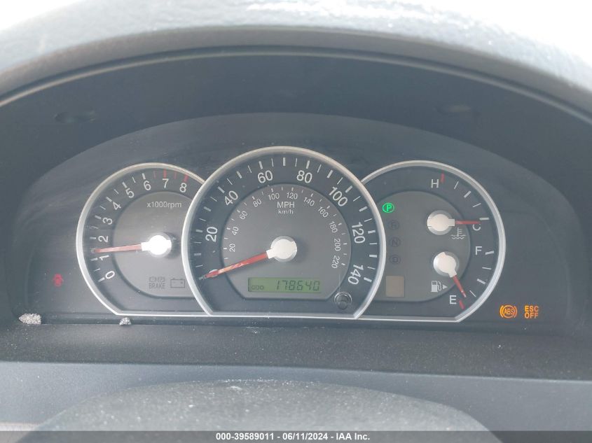 2008 Kia Sorento Ex VIN: KNDJC736385779381 Lot: 39589011