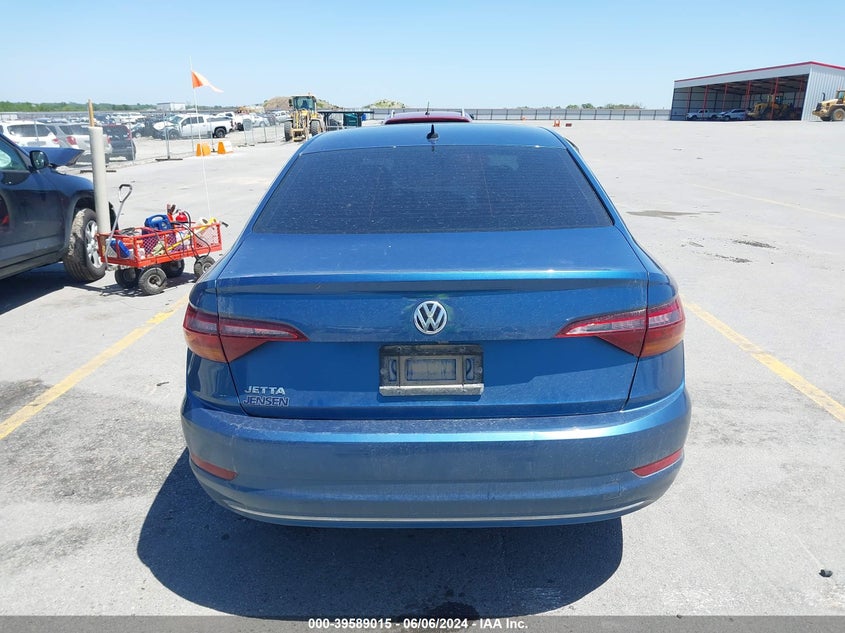2019 Volkswagen Jetta 1.4T R-Line/1.4T S/1.4T Se VIN: 3VWC57BU1KM005244 Lot: 39589015