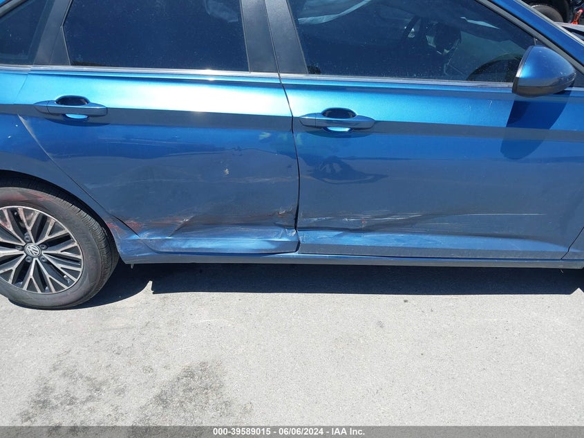 2019 Volkswagen Jetta 1.4T R-Line/1.4T S/1.4T Se VIN: 3VWC57BU1KM005244 Lot: 39589015