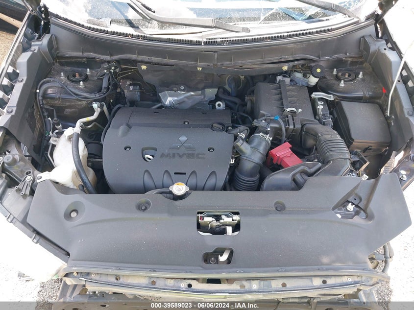 2018 Mitsubishi Outlander Sport 2.0 Es VIN: JA4AP3AU4JZ033240 Lot: 39589023