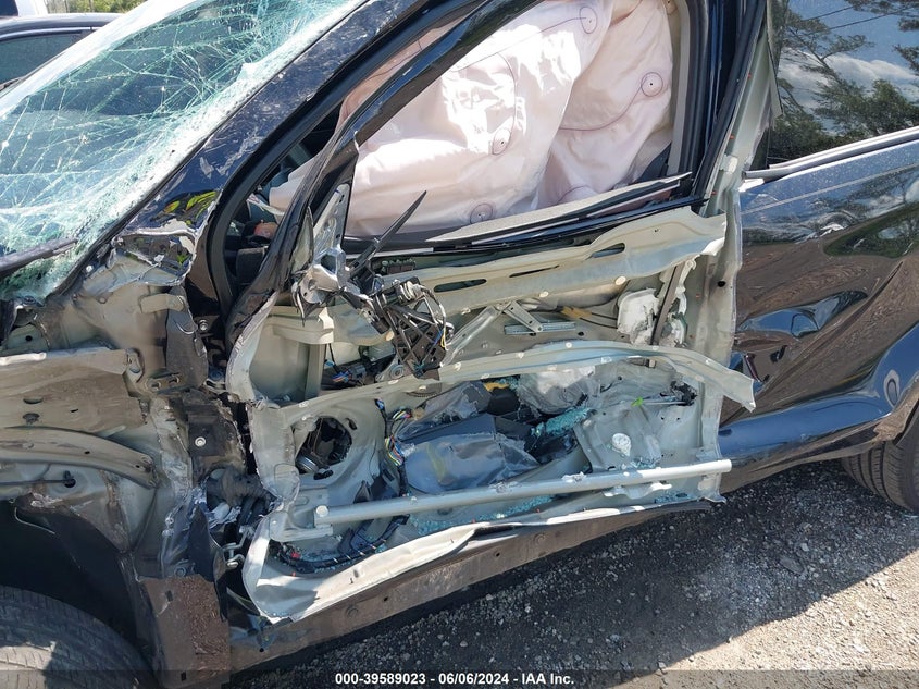 2018 Mitsubishi Outlander Sport 2.0 Es VIN: JA4AP3AU4JZ033240 Lot: 39589023