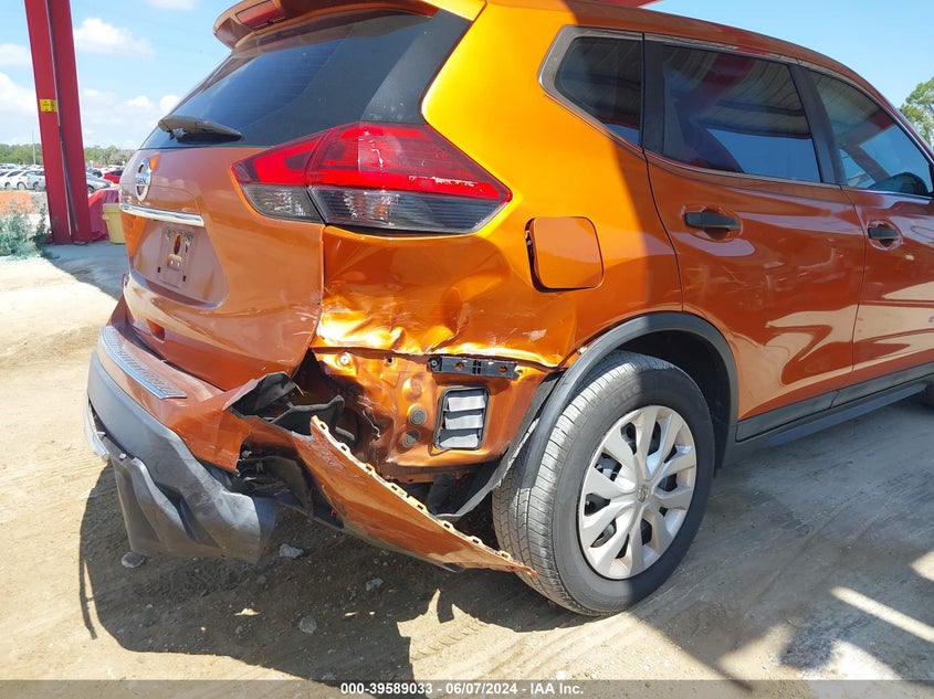 2017 Nissan Rogue S VIN: 5N1AT2MT8HC732023 Lot: 39589033