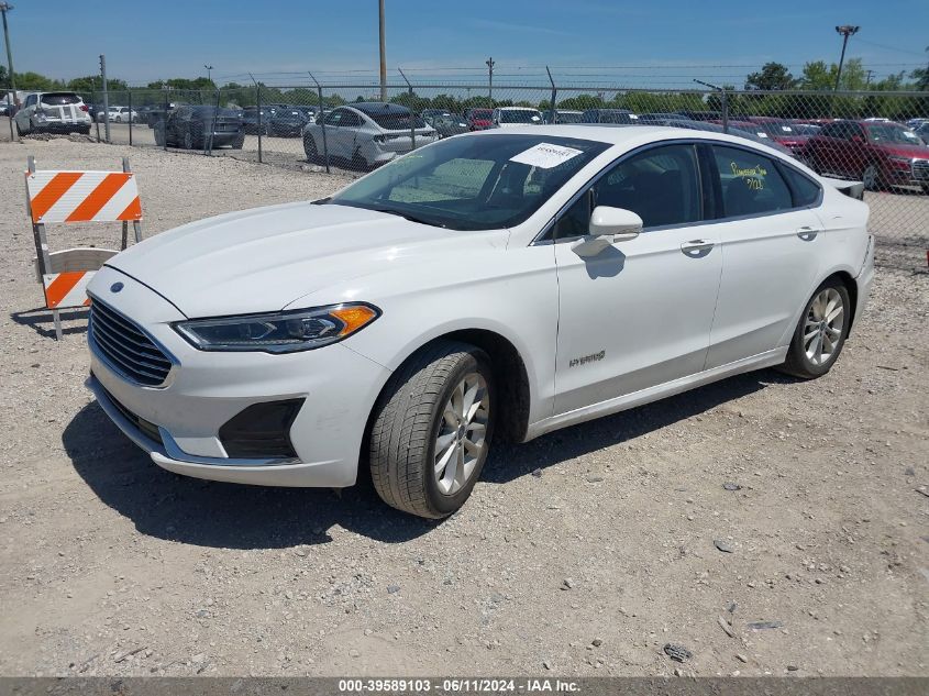 3FA6P0MU8KR110077 2019 FORD FUSION - Image 2