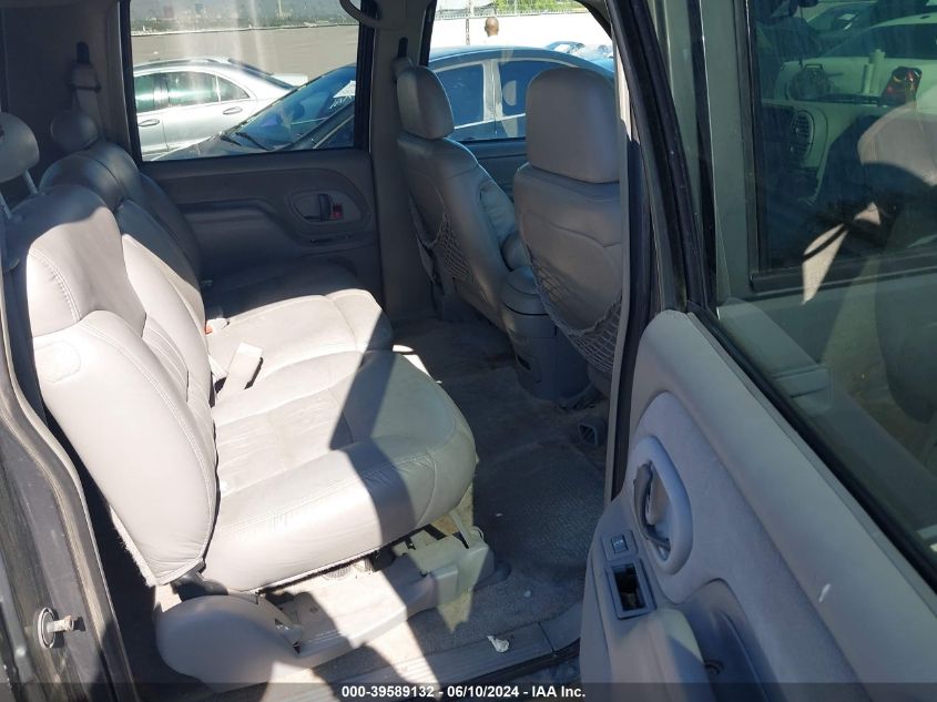 1999 Chevrolet Suburban 1500 Lt VIN: 3GNEC16R4XG160002 Lot: 39589132