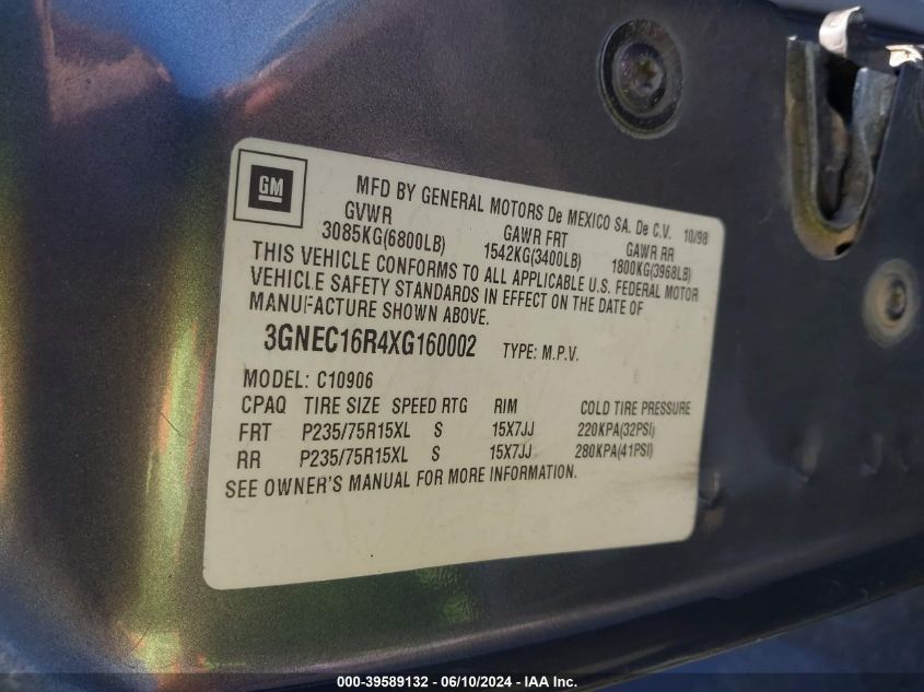 1999 Chevrolet Suburban 1500 Lt VIN: 3GNEC16R4XG160002 Lot: 39589132