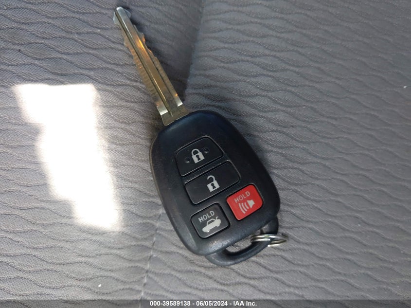 2014 Toyota Corolla Le Eco Plus VIN: 5YFBPRHE7EP013169 Lot: 39589138