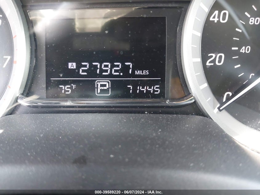 2015 Nissan Sentra Sv VIN: 3N1AB7AP8FL696995 Lot: 39589220