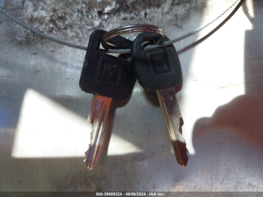 1993 Chevrolet Gmt-400 C1500 VIN: 2GCEC19K9P1195148 Lot: 39589224