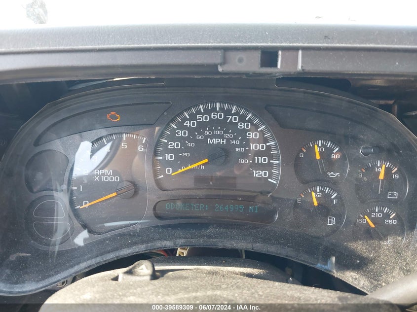 2005 Chevrolet Silverado 1500 Ls VIN: 2GCEC13T251275938 Lot: 39589309