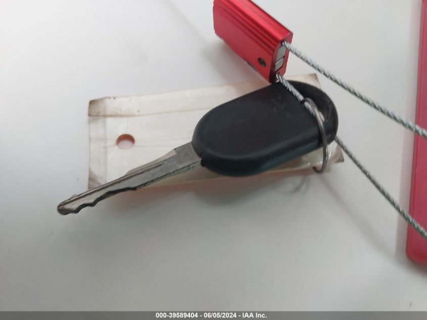 2005 Ford F150 VIN: 1FTRX12W25NB82031 Lot: 39589404