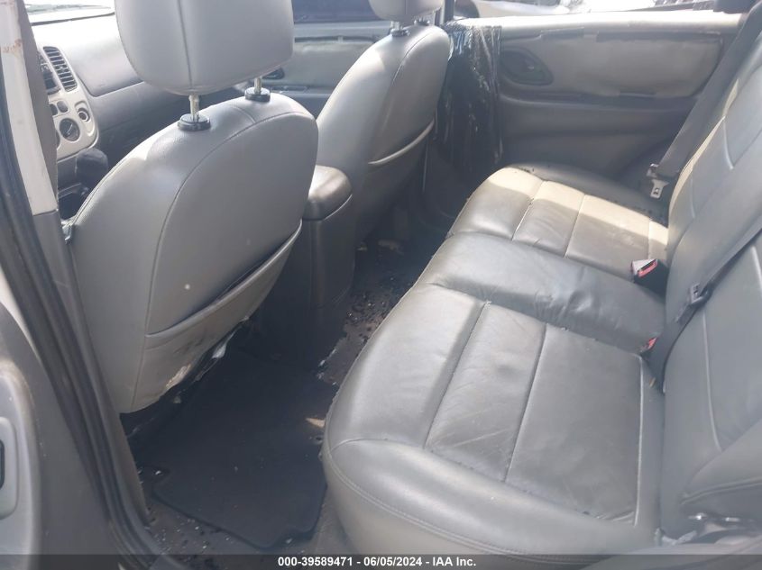 2005 Ford Escape Xlt VIN: 1FMYU03155KC45329 Lot: 39589471